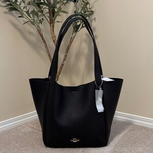 ✨NEW✨Coach Hadley Black Leather Tote ✨ sold out style